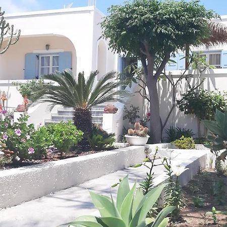 Villa Nikos Karamolegkos Kamari 外观 照片