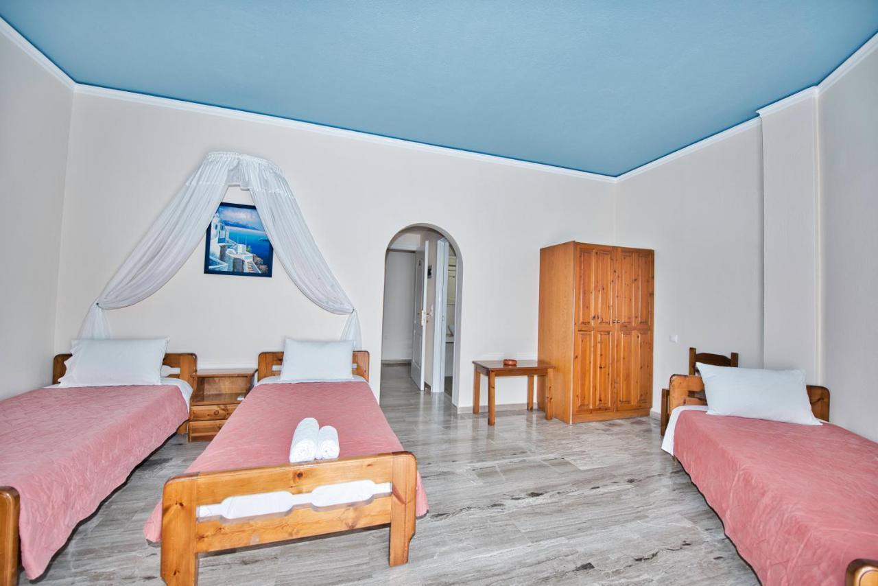 Villa Nikos Karamolegkos Kamari 外观 照片