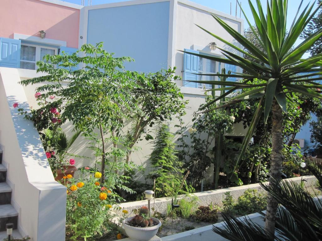 Villa Nikos Karamolegkos Kamari 外观 照片