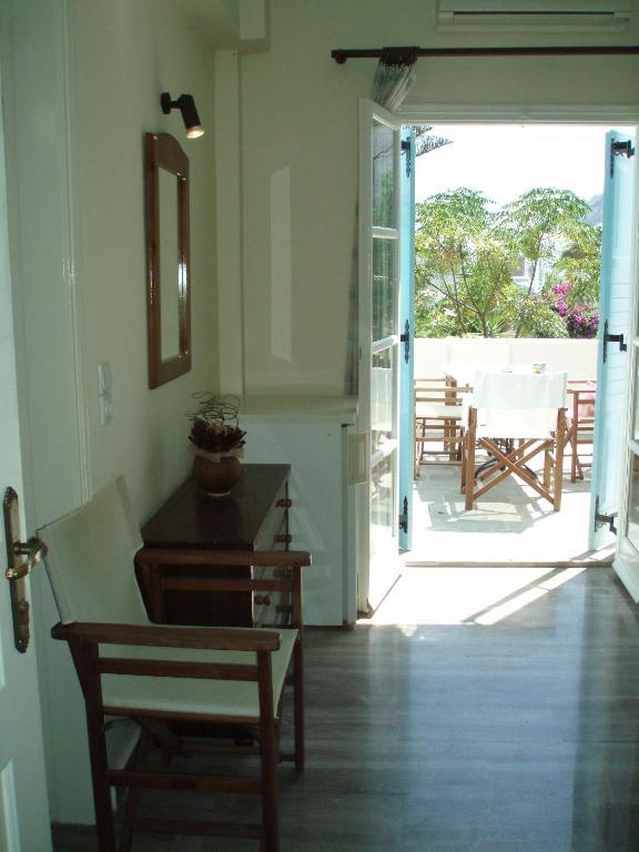 Villa Nikos Karamolegkos Kamari 客房 照片